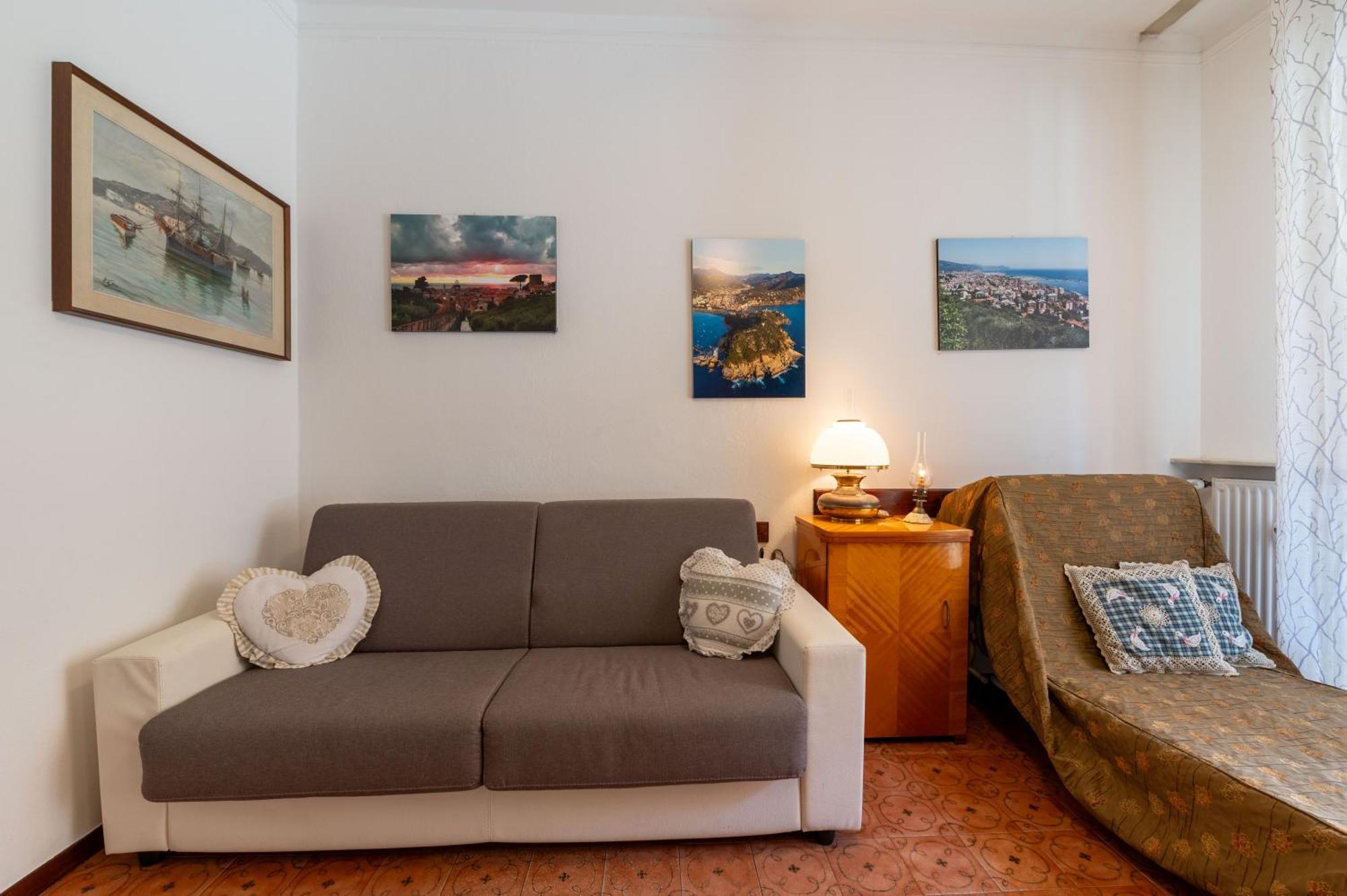 Maison D' Ofelia Chiavari Luaran gambar